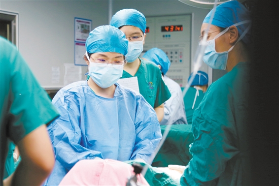 目前，江門市婦幼保健院能夠成熟開展多項四級高難度手術(shù)。