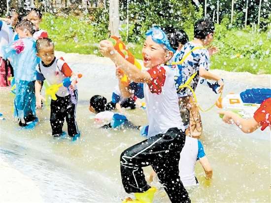 研學(xué)游寓教于游，融學(xué)于趣。