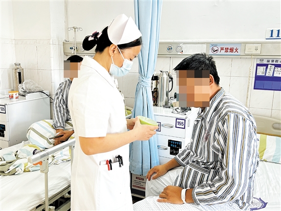 糖尿病患者需要嚴(yán)格控制飲食。