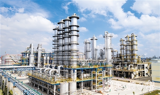 謙信化工在江蘇泰興的生產(chǎn)基地。