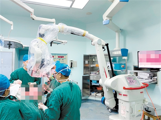 天氣變冷，應(yīng)警惕心腦血管疾病。