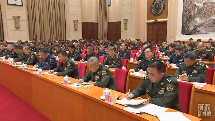 △2025年3月7日，解放軍和武警部隊(duì)代表團(tuán)全體會(huì)議現(xiàn)場。