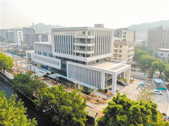 江海區(qū)衛(wèi)生健康局將為人民群眾提供更加優(yōu)質(zhì)、高效的衛(wèi)生健康服務(wù)。