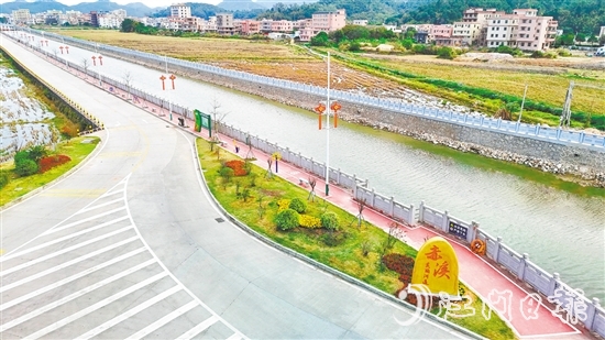 赤溪鎮(zhèn)通過(guò)岸線整治、慢行系統(tǒng)建設(shè)、危橋改造等一系列措施，讓白宵河實(shí)現(xiàn)從單一防洪功能向綜合生態(tài)廊道的華麗轉(zhuǎn)身。