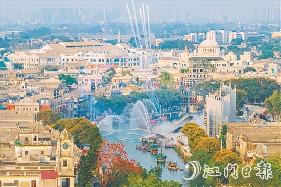 “五一”假期，赤坎華僑古鎮(zhèn)將結(jié)合騎樓、碉樓以及臨江、游船及演藝特色舉辦“赤坎有咖味”活動(dòng)。