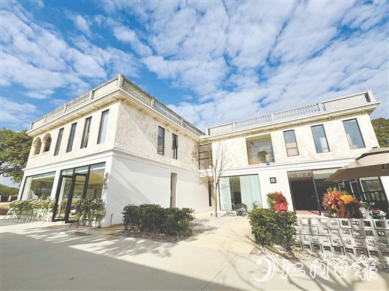 通過(guò)修舊如舊，老僑房以民宿的形式煥發(fā)新活力。