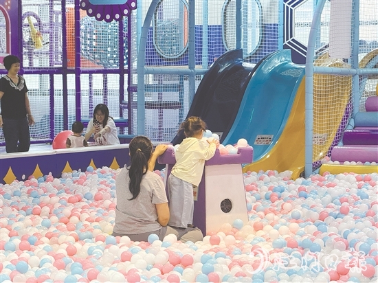 商業(yè)綜合體拓展兒童消費場景。