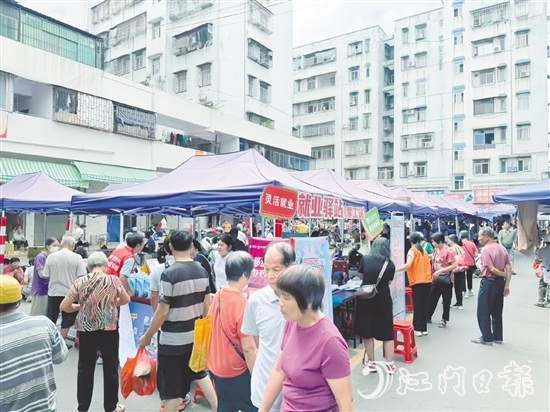 今年，開平市各就業(yè)驛站已舉辦多場招聘活動。