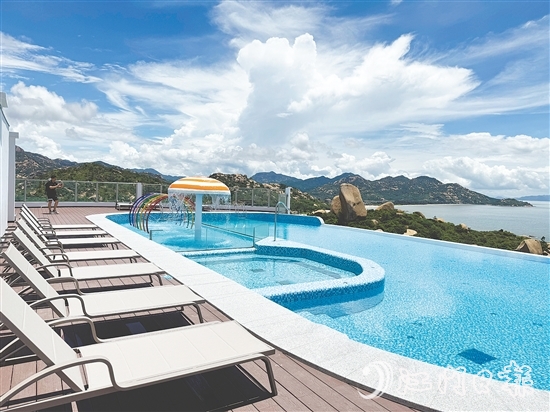 那琴半島地質(zhì)海洋公園打造二期酒店，增加無邊泳池等設(shè)施。