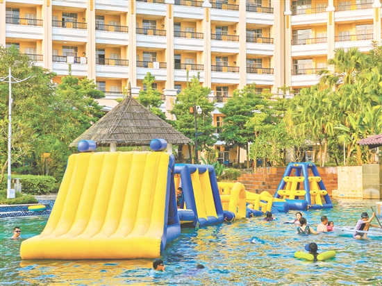 山泉灣溫泉城水上樂園。