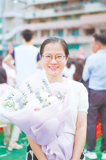 班主任及英語教師