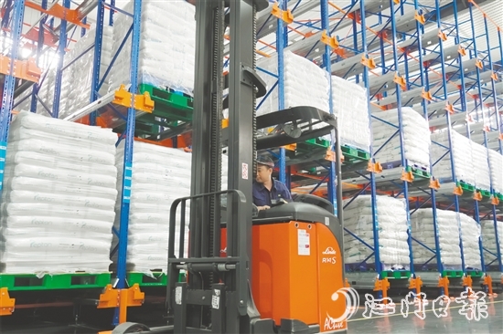 羅塞洛（廣東）明膠有限公司生產(chǎn)的食品級(jí)明膠可為保健食品、功能性食品提供膠原原料支撐。