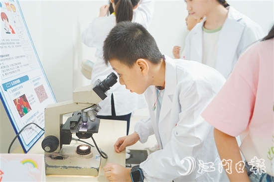 基層托管班遍地開花，為職工解除了后顧之憂。