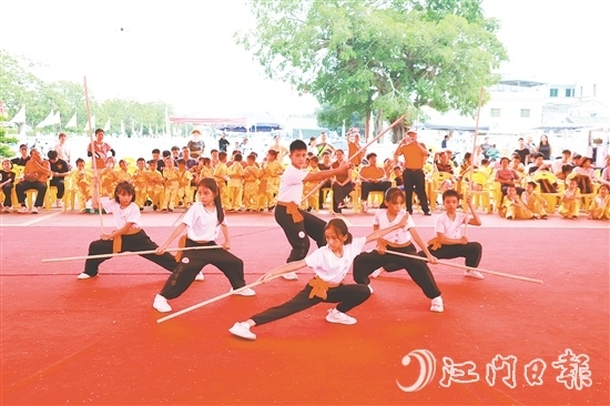 各支隊伍的一招一式盡顯蔡李佛拳魅力。