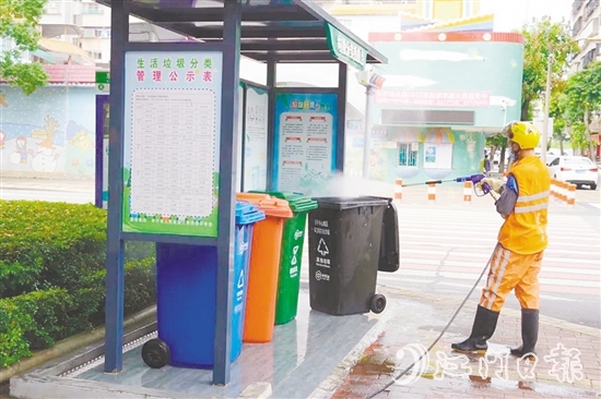 開平市多維度開展滅蚊防蚊專項行動。