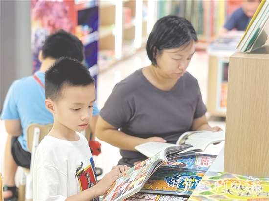 臺(tái)山市精心策劃“書(shū)香臺(tái)山”系列品牌活動(dòng)，在全社會(huì)營(yíng)造濃厚閱讀氛圍。