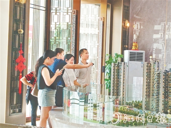 “樂(lè)購(gòu)恩平”促消費(fèi)系列活動(dòng)推動(dòng)房地產(chǎn)市場(chǎng)持續(xù)健康發(fā)展效應(yīng)明顯。