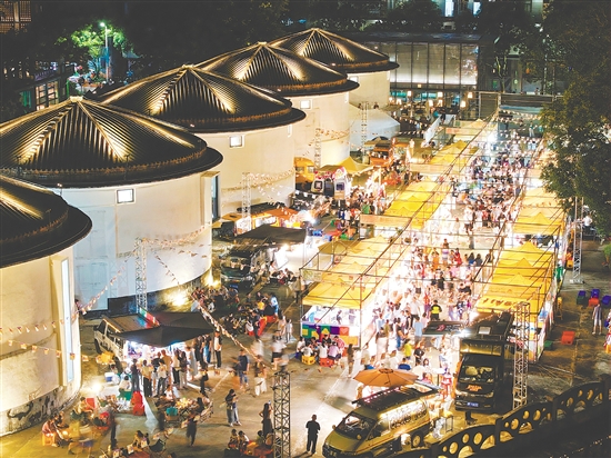 “七夕等圩”活動走過七個年頭，從最初簡單的市集，成長為融合美食、文創(chuàng)、音樂、民俗體驗的綜合性文化盛會。