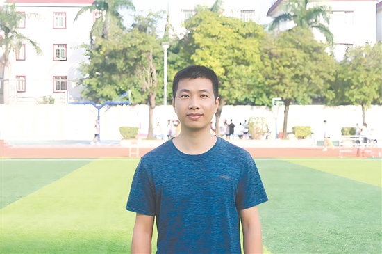 “學(xué)業(yè)規(guī)劃師”何幸榮