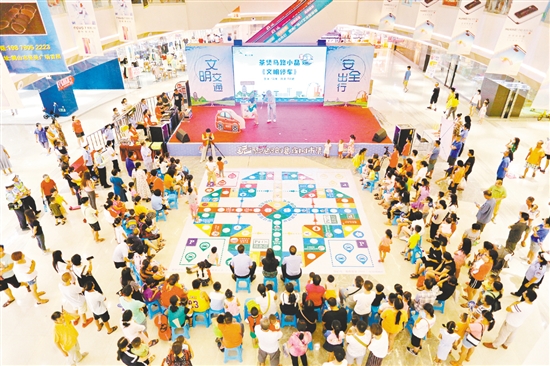 全國文明城市這一“金字招牌”，不僅擦亮了鶴山的僑鄉(xiāng)底色，更標(biāo)志著其城市文明建設(shè)進(jìn)入了提質(zhì)升級新階段。