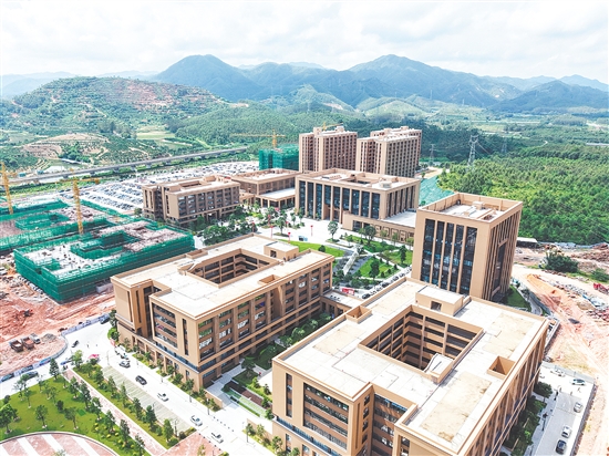 廣州軟件學(xué)院江門校區(qū)鳥瞰圖。