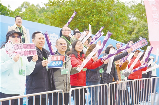 恩平承辦全運(yùn)會(huì)單項(xiàng)賽事，八方賓客在為參賽隊(duì)員加油的同時(shí)，體驗(yàn)城市魅力。