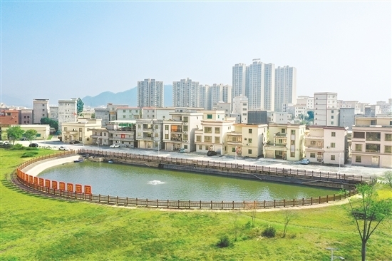 米倉村積極開展人居環(huán)境整治工作，真正讓村莊煥新顏。