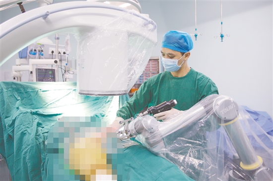 江門市五邑中醫(yī)院創(chuàng)傷骨科開展創(chuàng)新實踐，助力骨創(chuàng)傷患者康復(fù)。