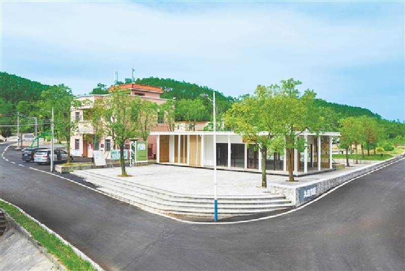 端芬鎮(zhèn)扎實(shí)推進(jìn)宜居宜業(yè)和美鄉(xiāng)村建設(shè)，墩寨村人居環(huán)境提升工程獲批為“2023年大中型水庫移民后期扶持省級示范項(xiàng)目”。