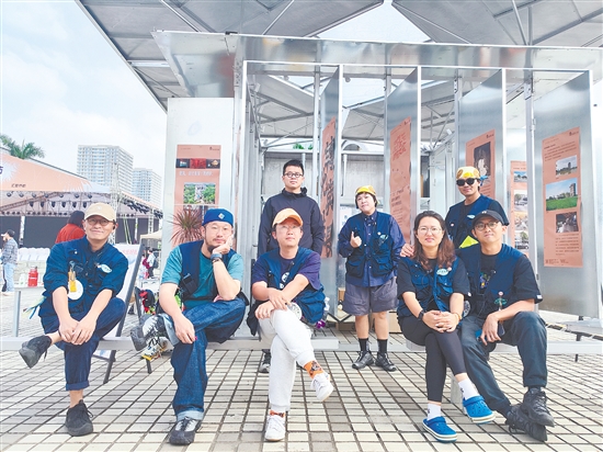 一群扎根塘口的文藝青年摸索出獨有的空間營造思路——不追求刻板規(guī)整，更關(guān)注人與人的聯(lián)結(jié)，讓空間有溫度、有煙火氣。