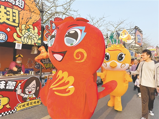 嘉年華活動通過多元環(huán)節(jié)，打造沉浸式互動場景。