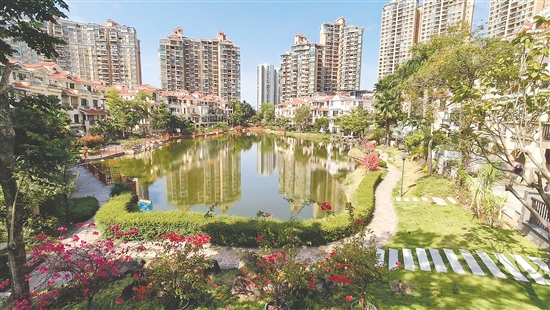 多方協(xié)調(diào)共治，才能讓小區(qū)更好。