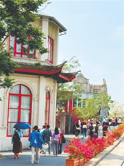 赤坎華僑古鎮(zhèn)推出專屬優(yōu)惠。