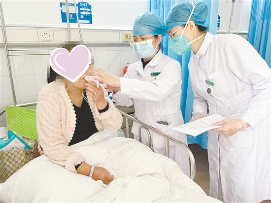 是護(hù)士，更是患者呼吸康復(fù)路上的“引路人”。