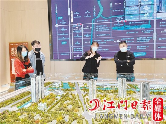 公積金優(yōu)惠政策，減輕了購房人的資金壓力，釋放了住房消費潛力。