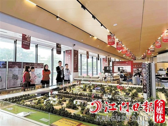 業(yè)內人士預計江門房地產市場將持續(xù)回暖。