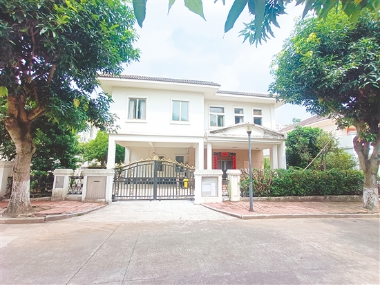 獨(dú)棟別墅自身?yè)碛忻黠@優(yōu)勢(shì)，因此溢價(jià)率高。