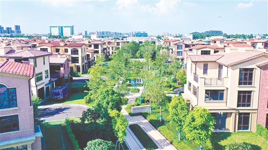 低層住宅居住舒適度高且保值率相對較高。