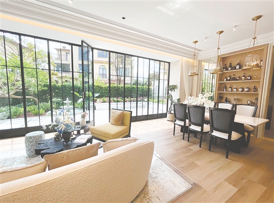 江門保利西海岸加推的別墅戶型吸引購(gòu)房者的目光。