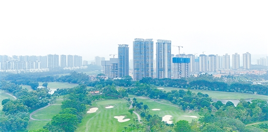 在動工的存量住宅用地中，有多個已在銷售中的熱點樓盤。