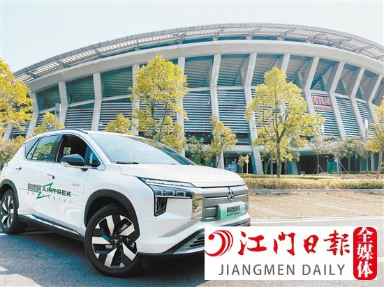 阿圖柯外觀硬朗前衛(wèi)。