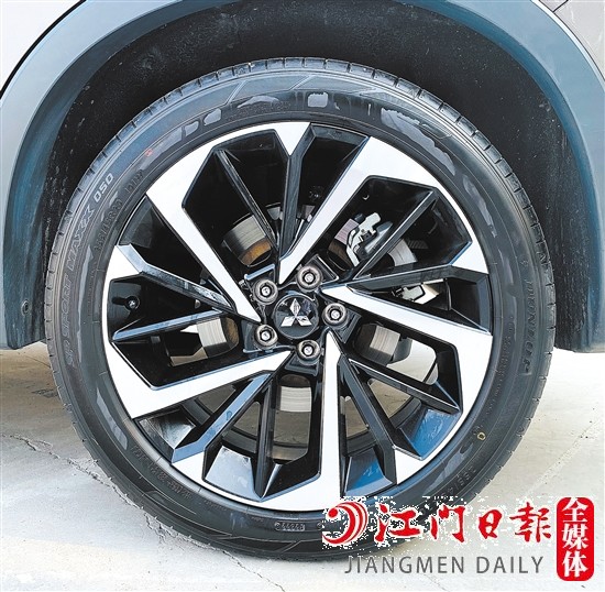 全新歐藍(lán)德配備20英寸大輪轂。