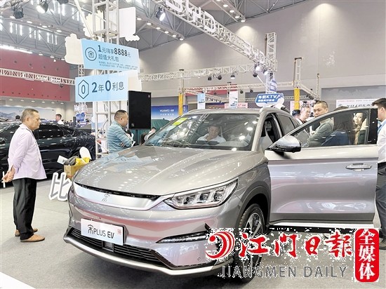 各品牌汽車將閃亮登場。