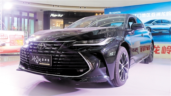 亞洲龍嶺南版延續(xù)以往經(jīng)典設計。