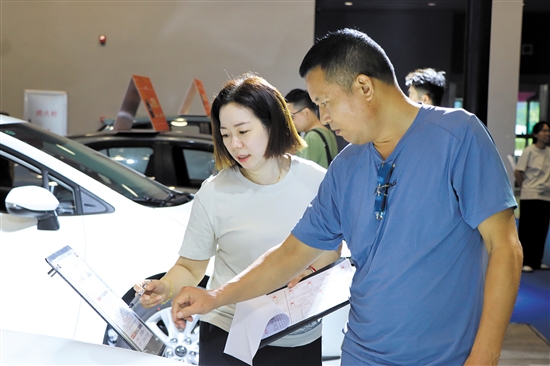 有了補貼，消費者也有了下單的決心。