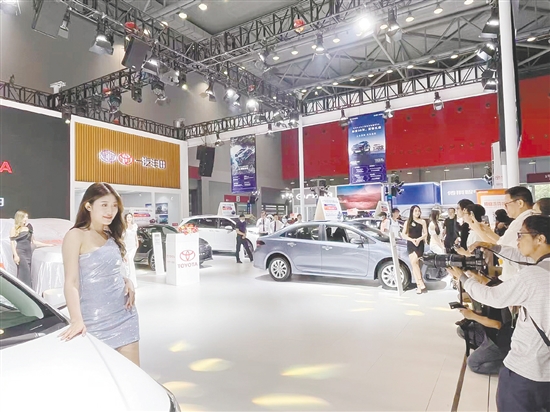 主辦方致力營造放心舒適的看車、購車環(huán)境。